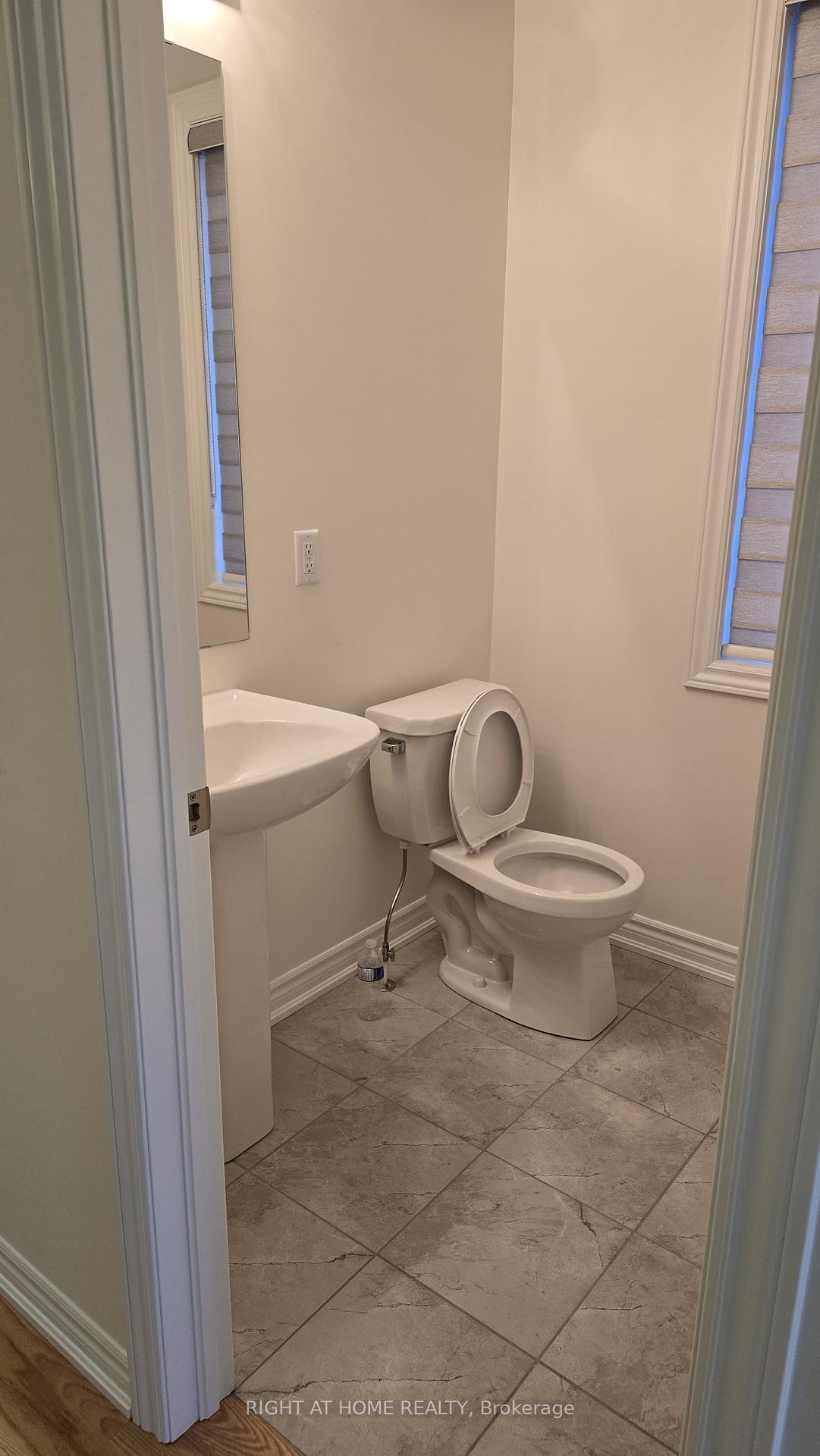 Photo 10 of 1191 Rexton Drive, Oshawa, Kedron — HOMEH