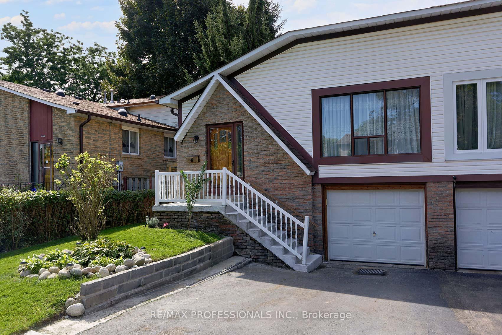 Photo 30 of 42 Nancy McCredie Drive, Brampton, Brampton West — HOMEH
