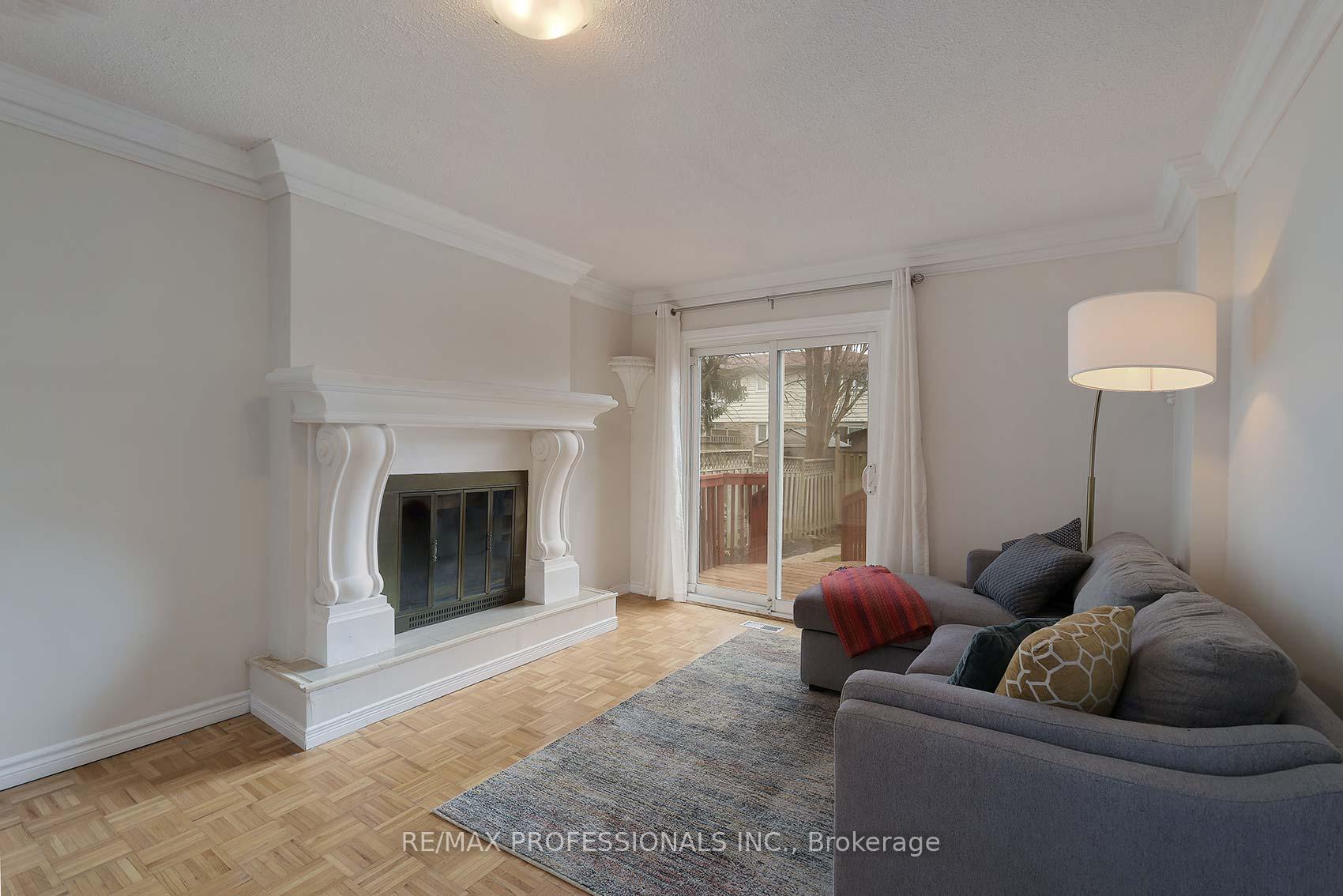 Photo 14 of 42 Nancy McCredie Drive, Brampton, Brampton West — HOMEH