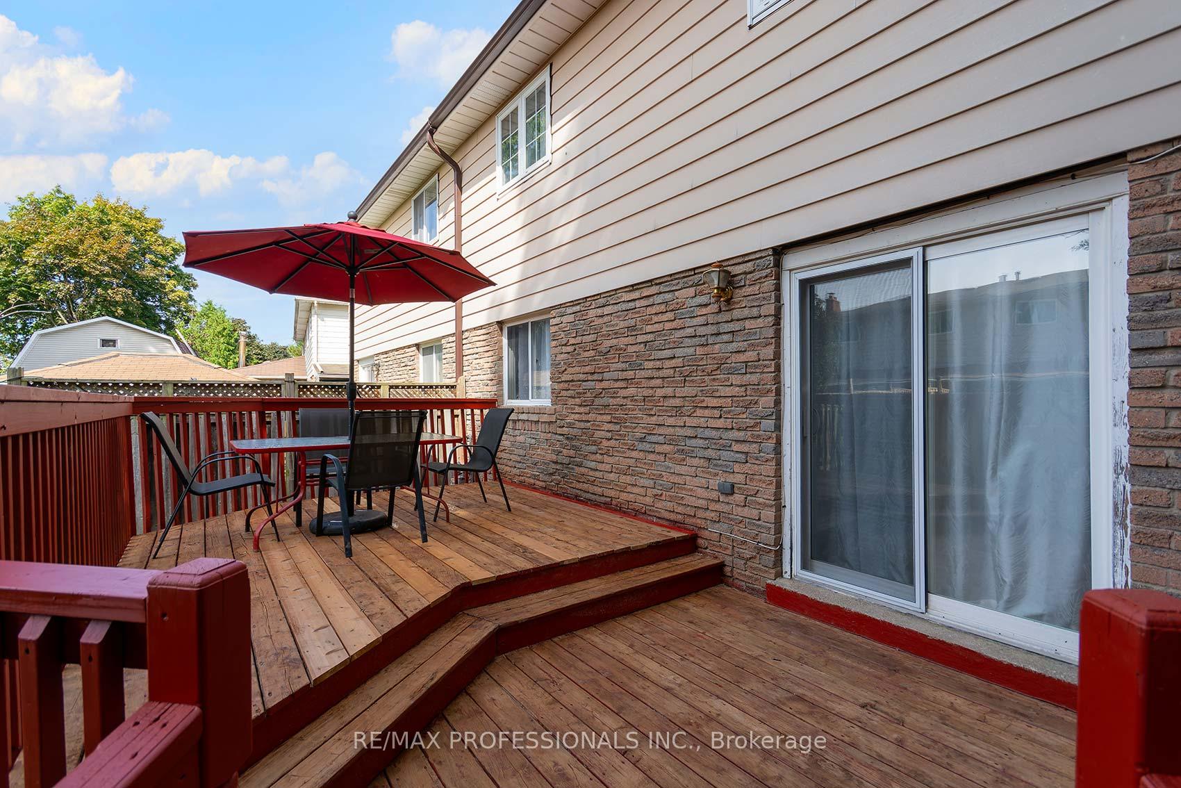 Photo 38 of 42 Nancy McCredie Drive, Brampton, Brampton West — HOMEH