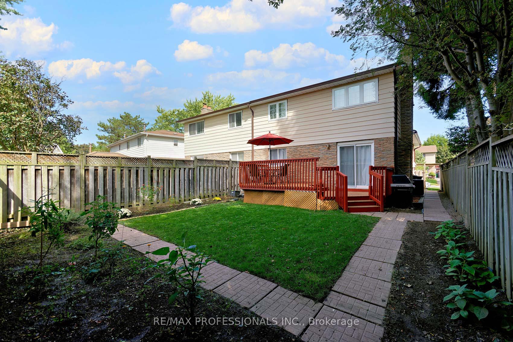 Photo 34 of 42 Nancy McCredie Drive, Brampton, Brampton West — HOMEH