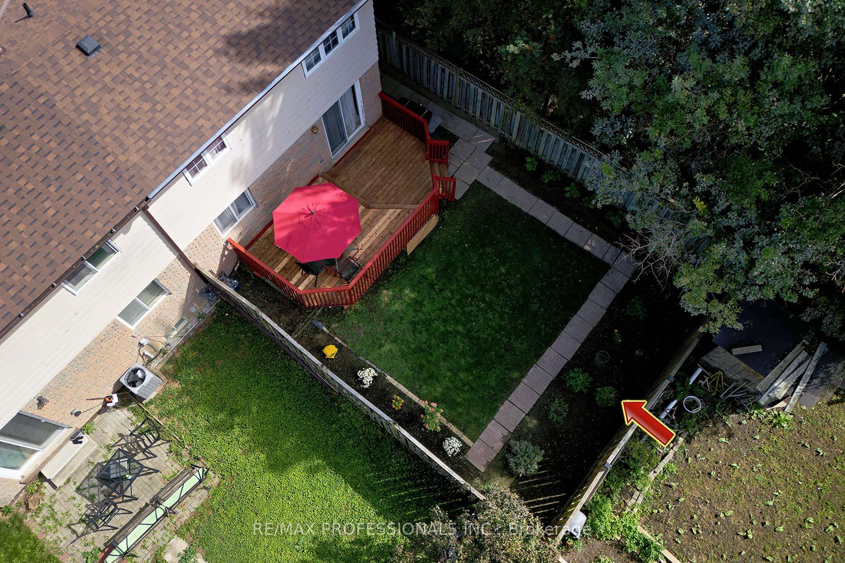 Photo 33 of 42 Nancy McCredie Drive, Brampton, Brampton West — HOMEH