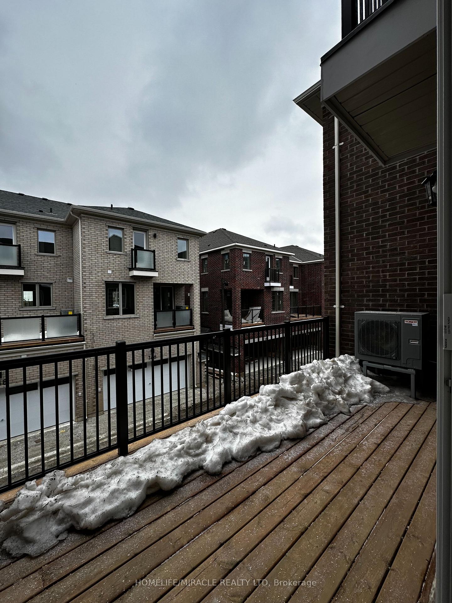 Front of 28 Bellasera Way