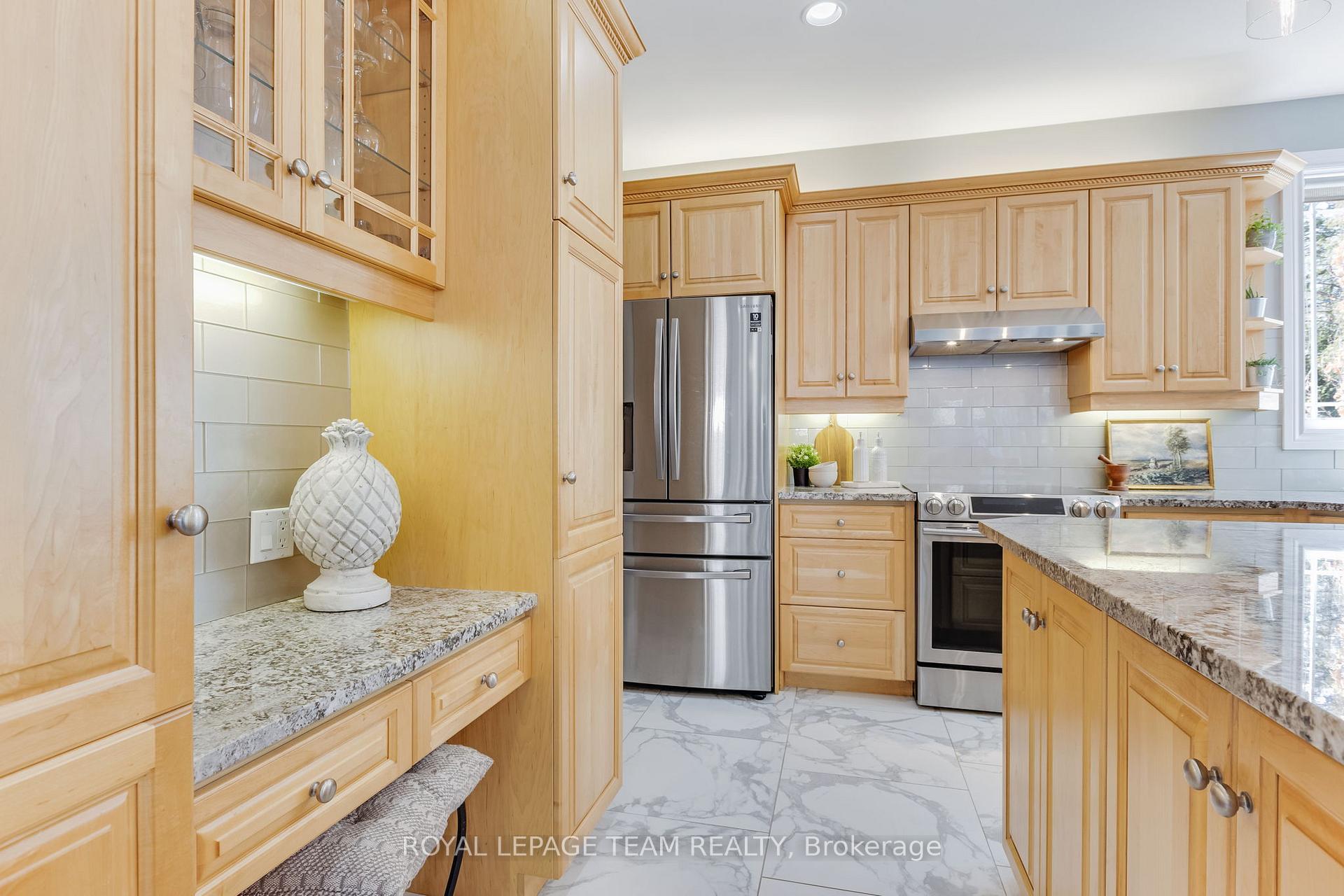 Photo 6 of 24 Cypress Garden, Ottawa, Stittsville (South) — HOMEH