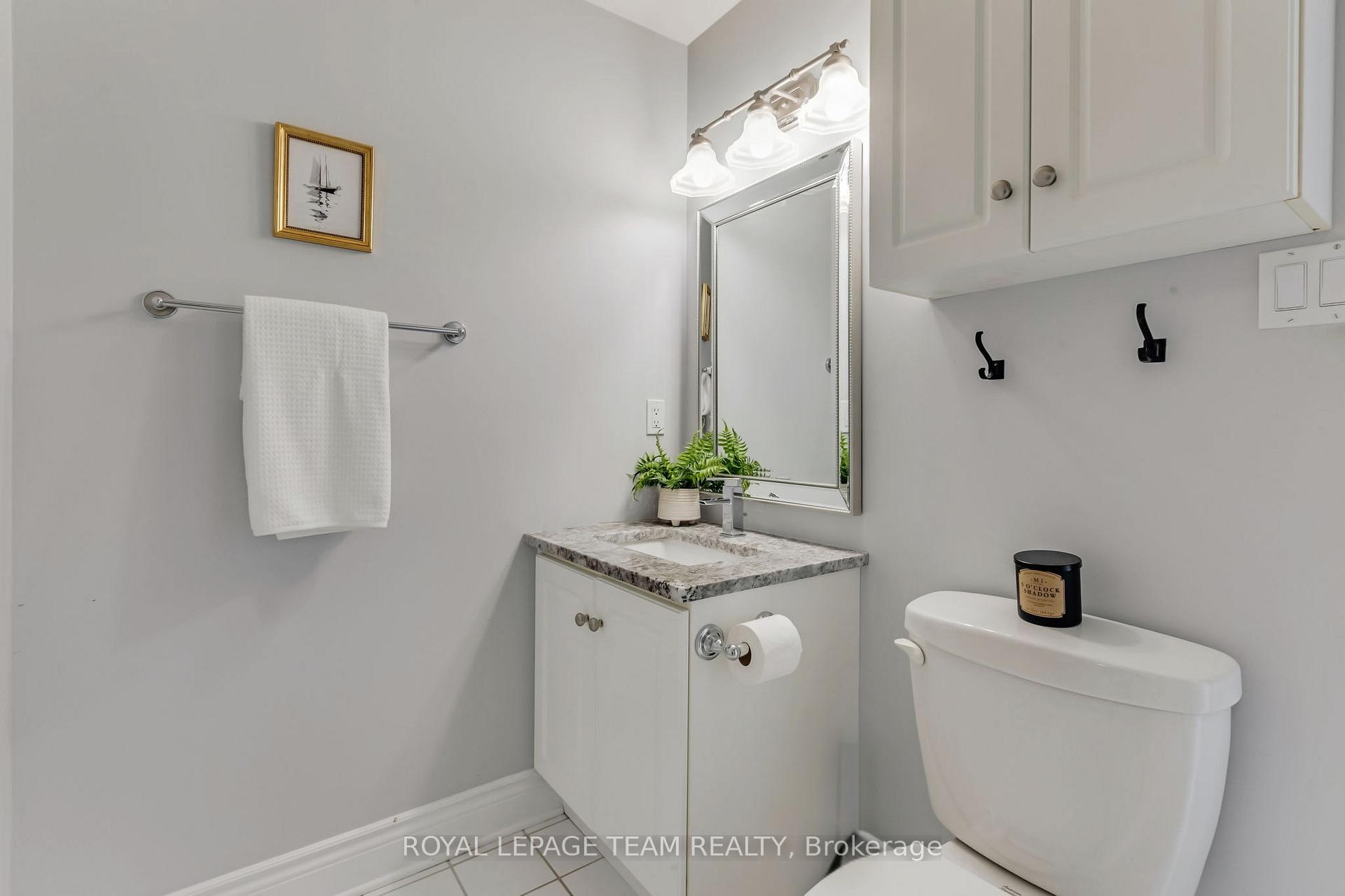 Photo 20 of 24 Cypress Garden, Ottawa, Stittsville (South) — HOMEH