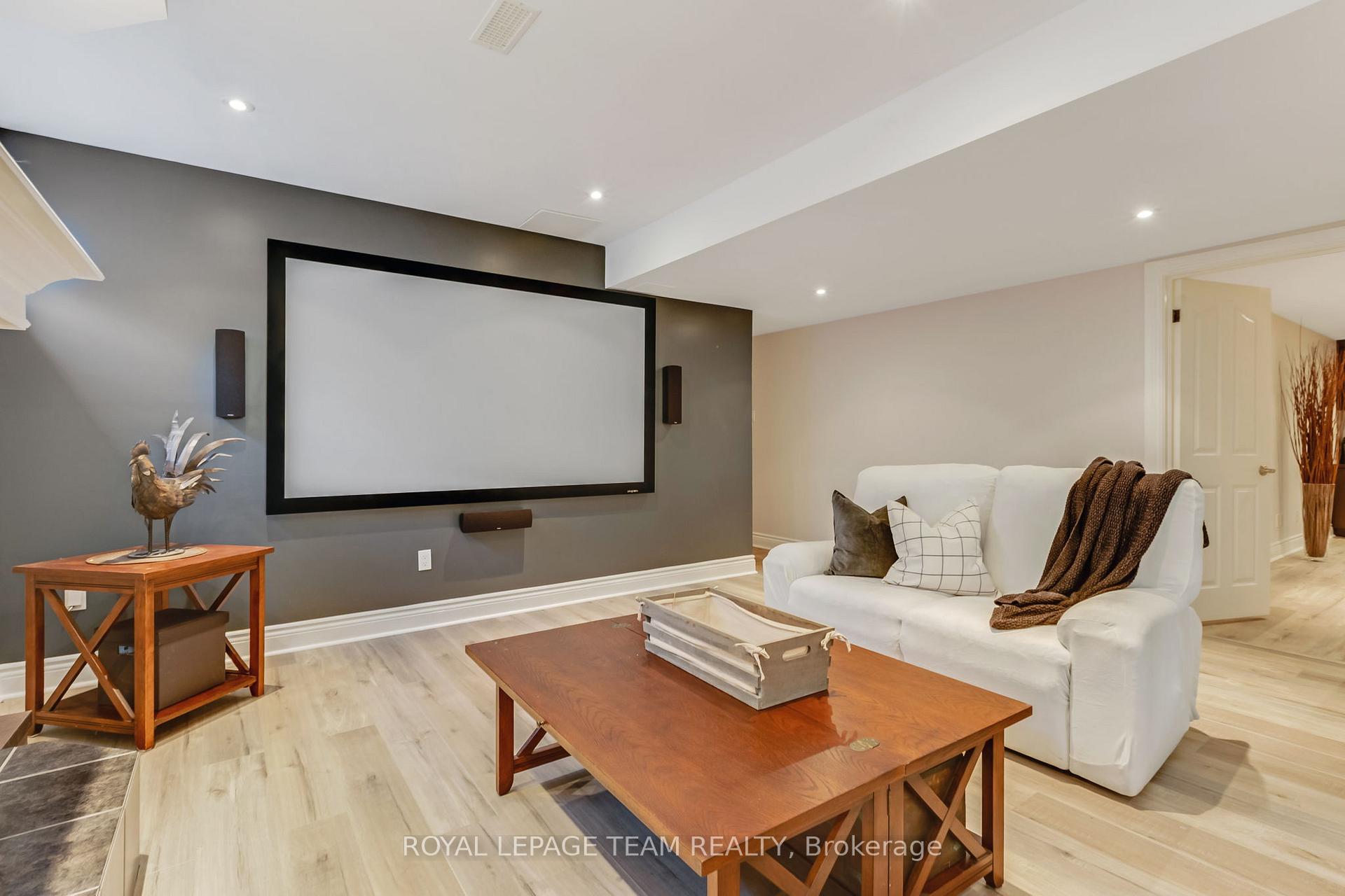 Photo 33 of 24 Cypress Garden, Ottawa, Stittsville (South) — HOMEH