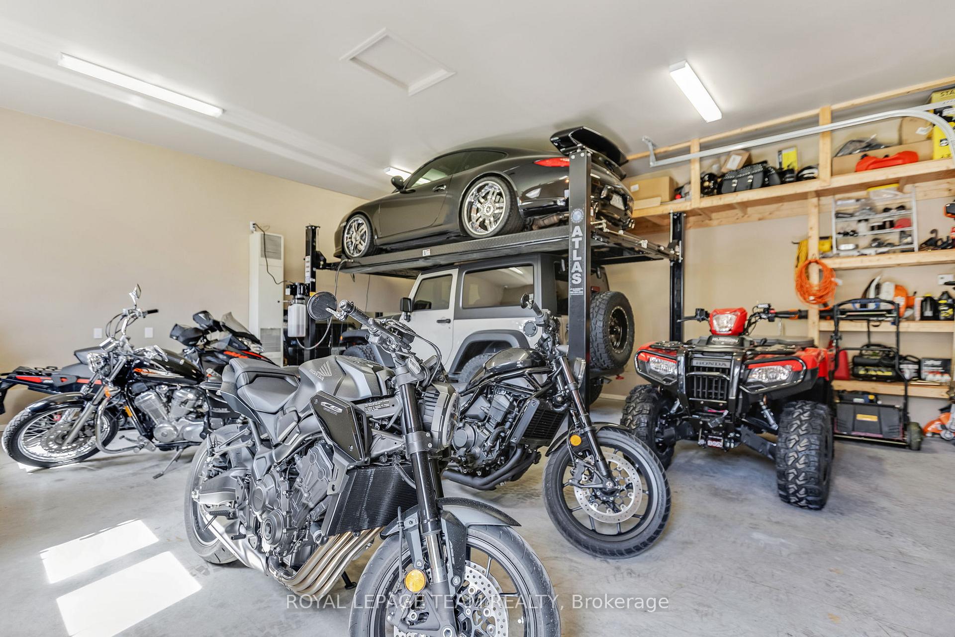 Photo 49 of 24 Cypress Garden, Ottawa, Stittsville (South) — HOMEH
