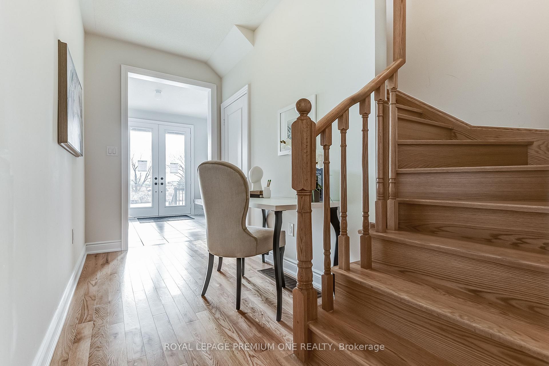 Photo 13 of 66 Thule Street N, Vaughan, Vellore Village — HOMEH