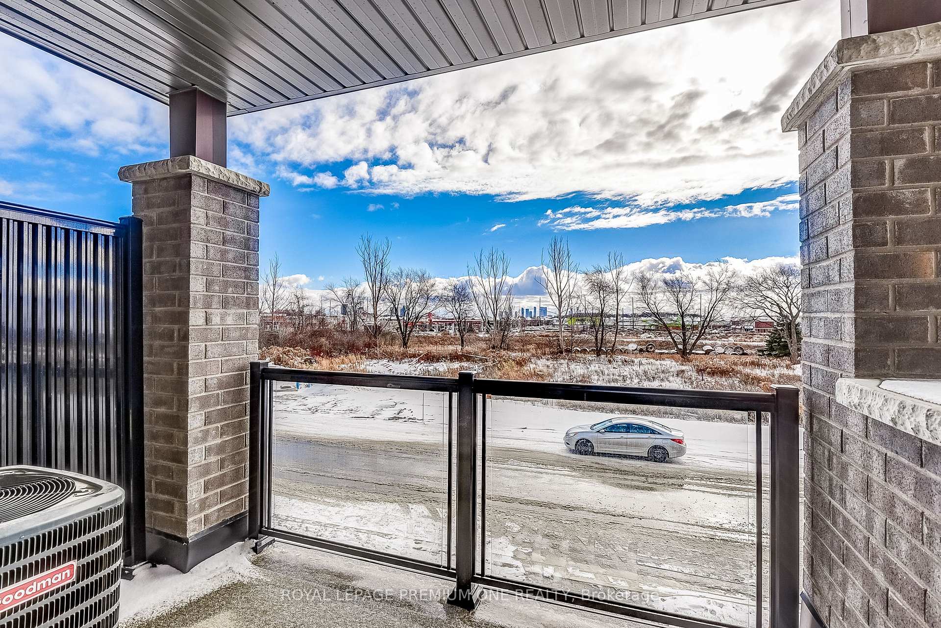 Photo 27 of 66 Thule Street N, Vaughan, Vellore Village — HOMEH