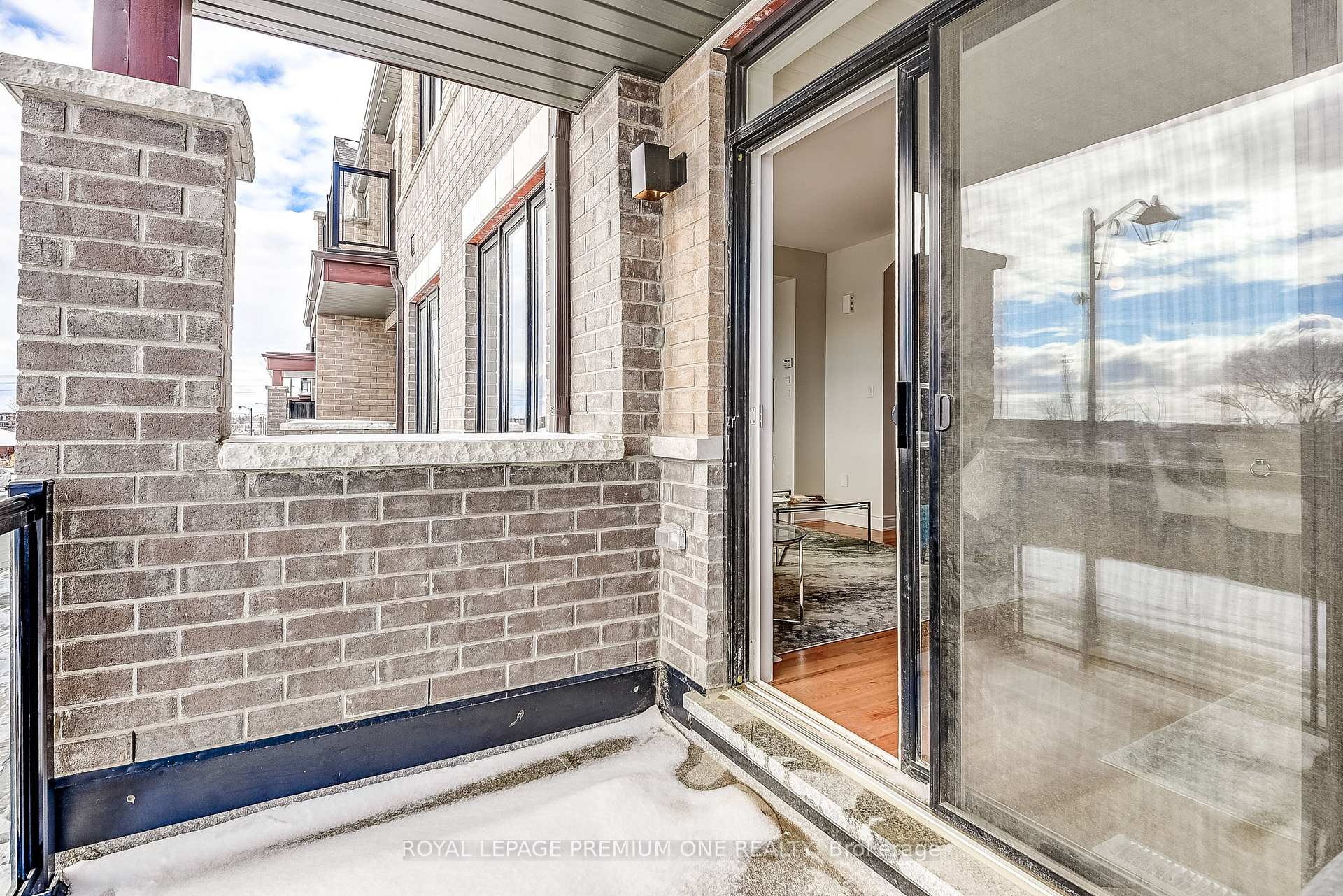 Photo 30 of 66 Thule Street N, Vaughan, Vellore Village — HOMEH