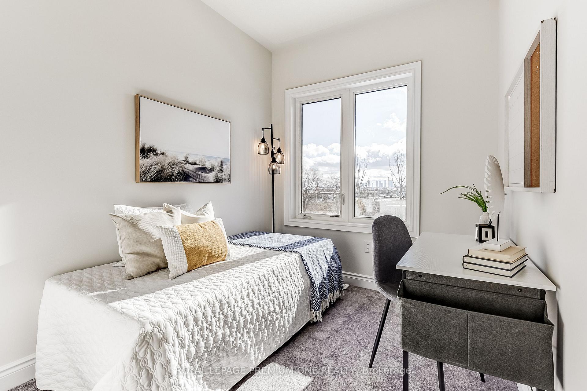 Photo 32 of 66 Thule Street N, Vaughan, Vellore Village — HOMEH