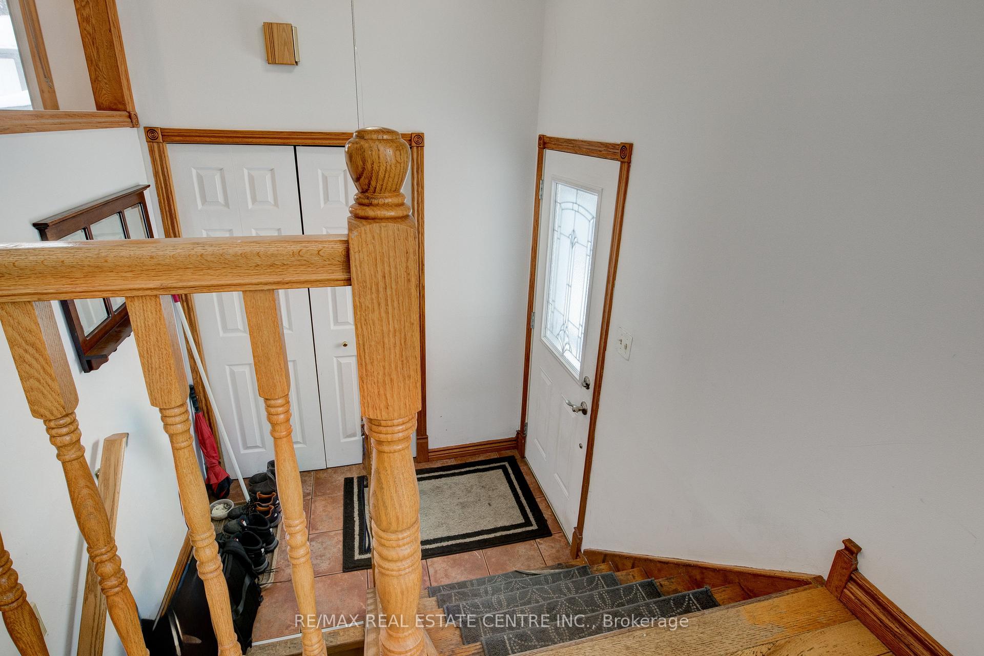 Photo 16 of 74 Elm Ridge Drive, Kitchener — HOMEH