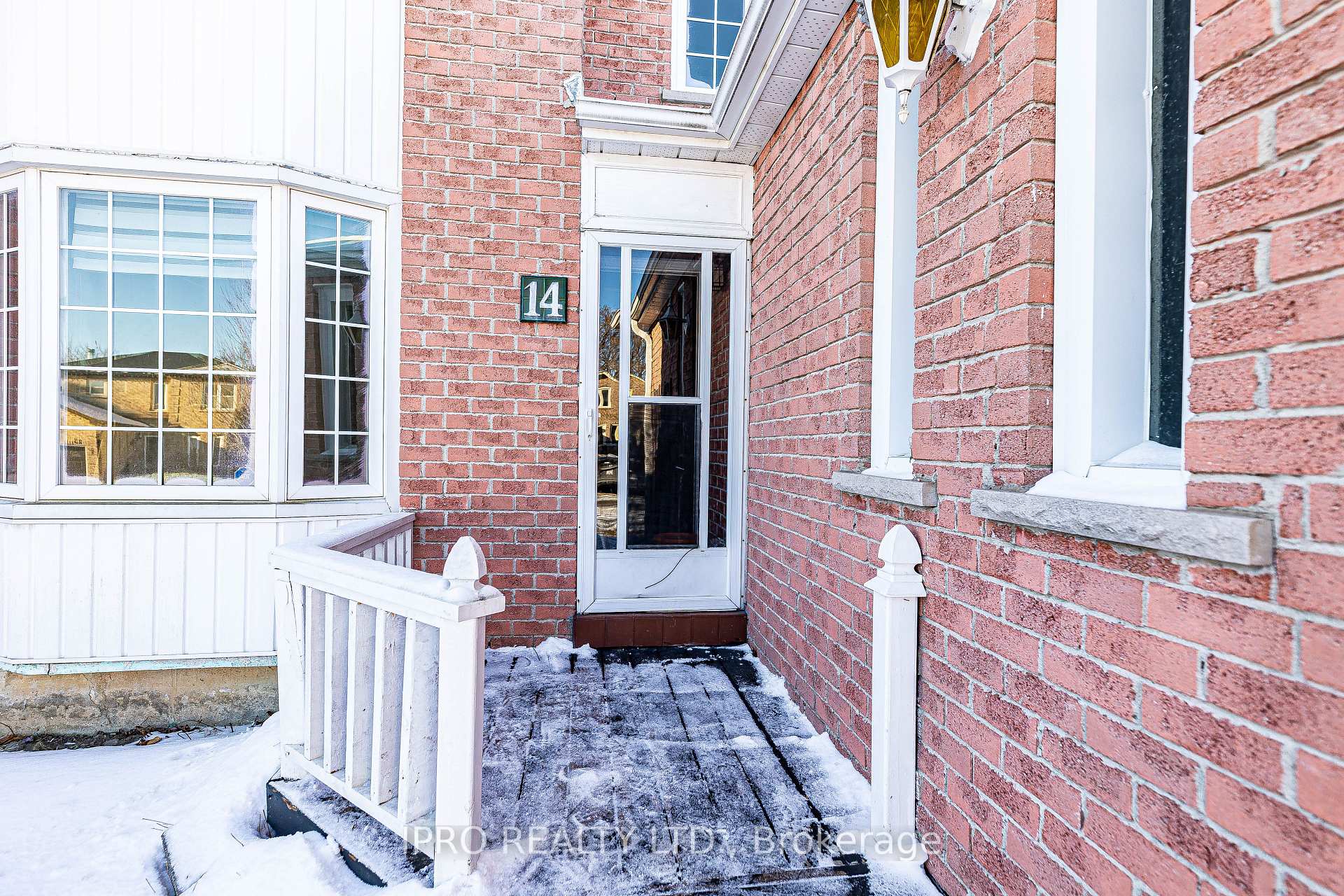 Photo 15 of 14 Dakin Drive, Ajax, Central West — HOMEH