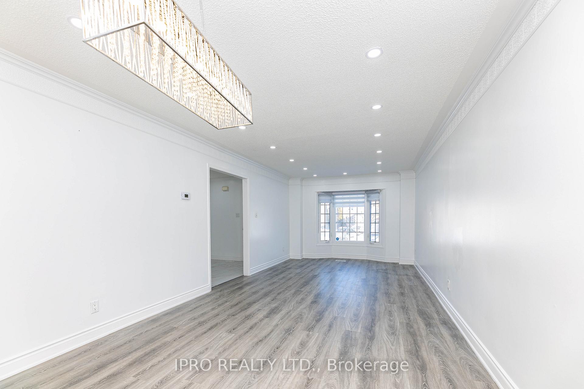 Photo 8 of 14 Dakin Drive, Ajax, Central West — HOMEH