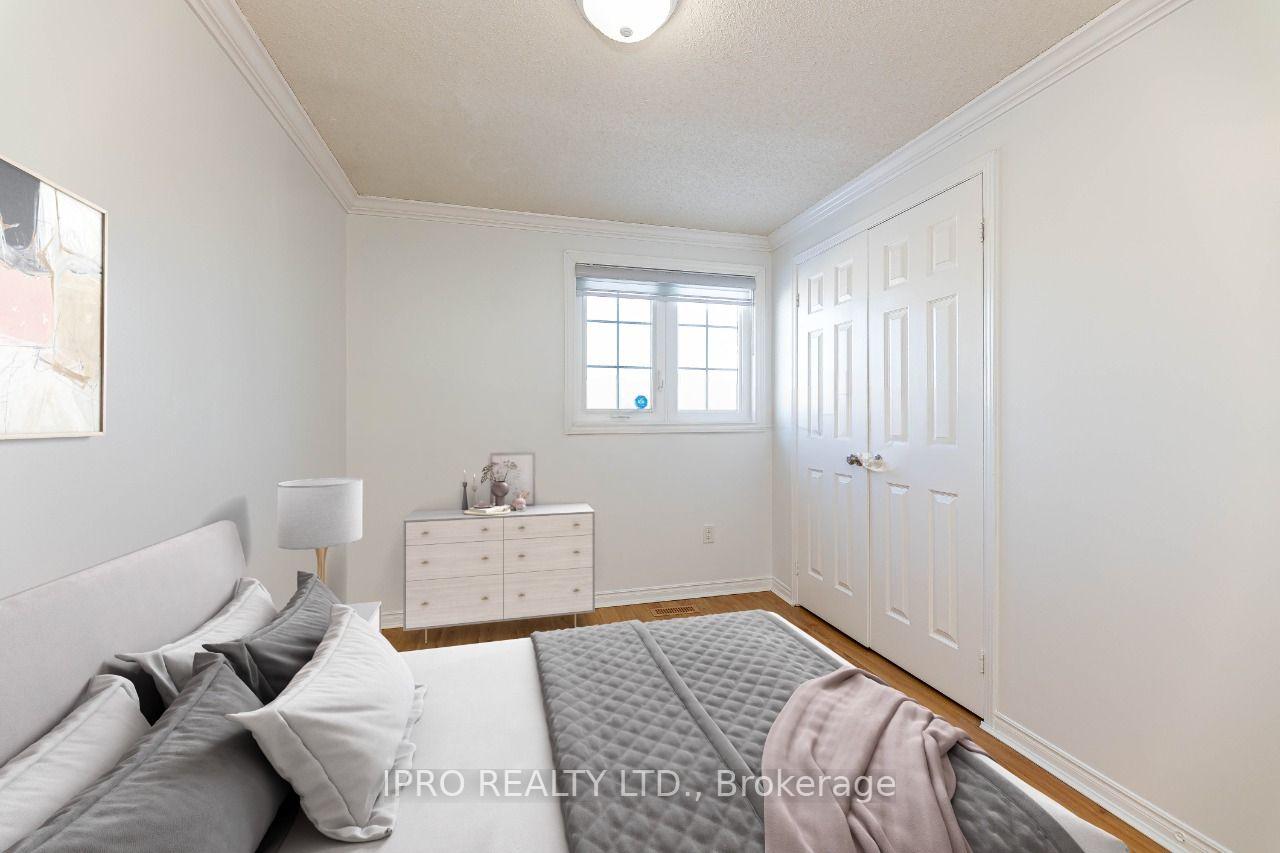 Photo 7 of 14 Dakin Drive, Ajax, Central West — HOMEH