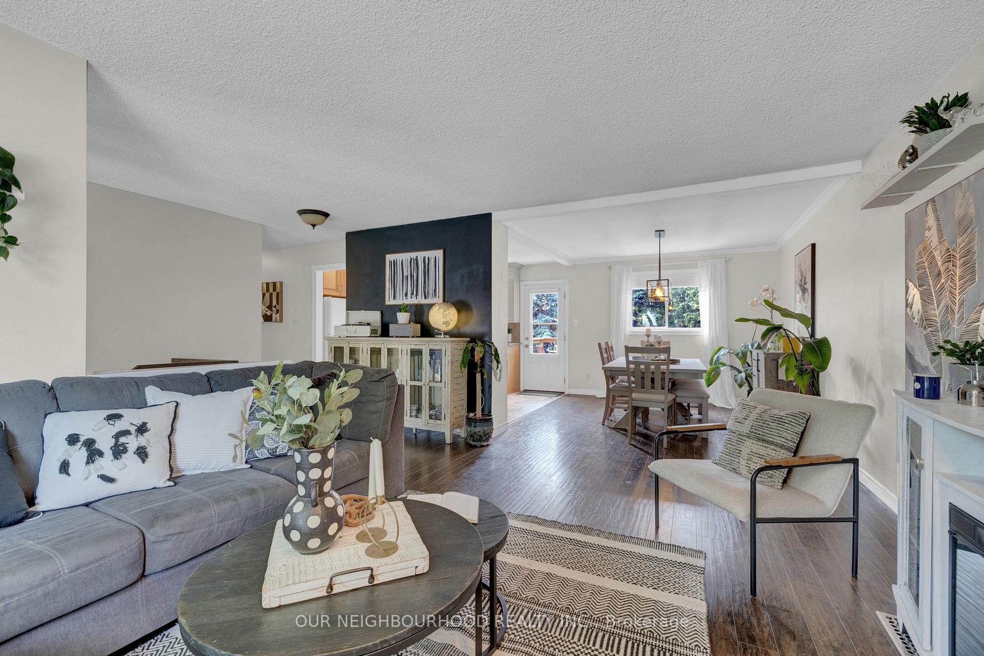 Photo 8 of 8 Chantel Court, Clarington, Bowmanville — HOMEH