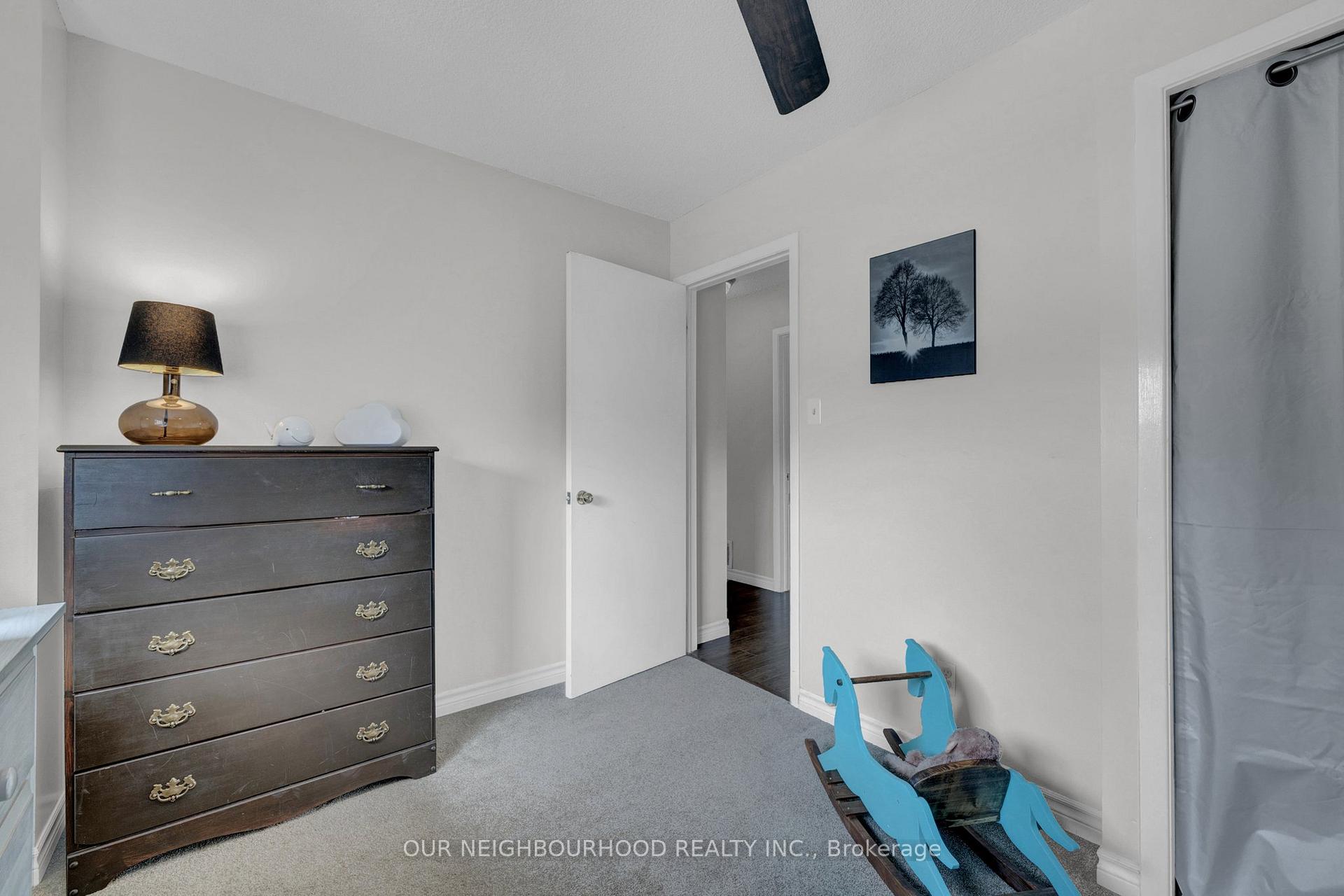 Photo 22 of 8 Chantel Court, Clarington, Bowmanville — HOMEH