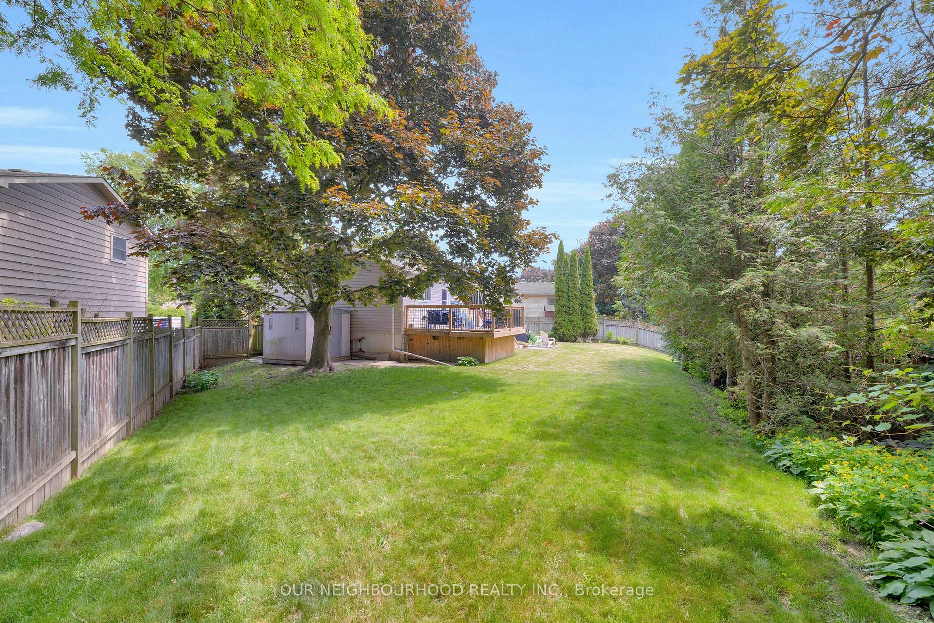 Photo 40 of 8 Chantel Court, Clarington, Bowmanville — HOMEH