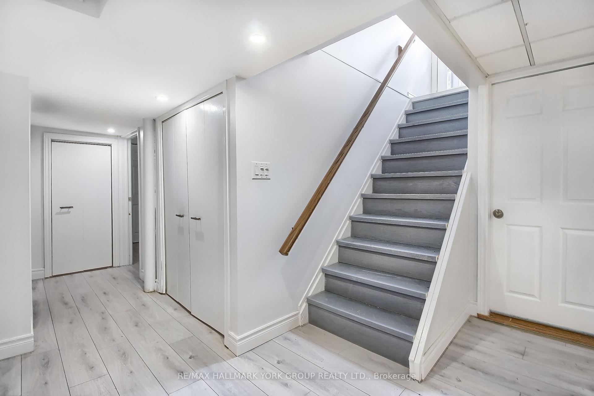 Photo 7 of Unit Basement, 37 Stoddart Drive, Aurora, Aurora Highlands — HOMEH