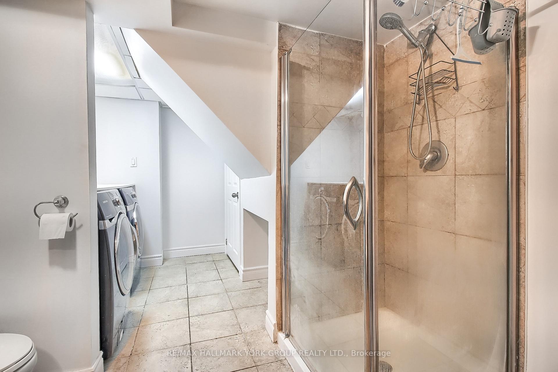 Photo 19 of Unit Basement, 37 Stoddart Drive, Aurora, Aurora Highlands — HOMEH