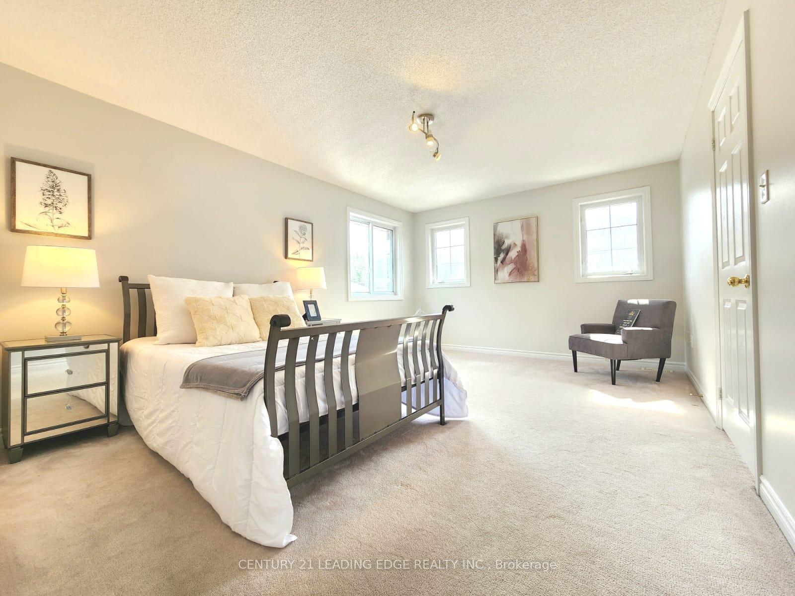 Photo 16 of 22 Grant's Way, Barrie, Ardagh — HOMEH