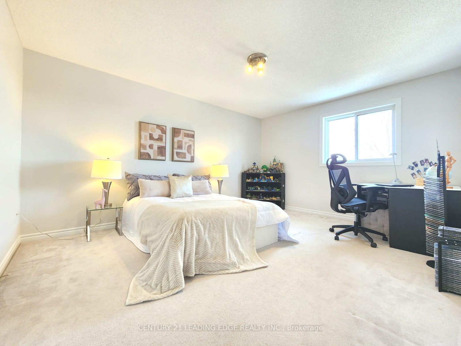 Photo 20 of 22 Grant's Way, Barrie, Ardagh — HOMEH
