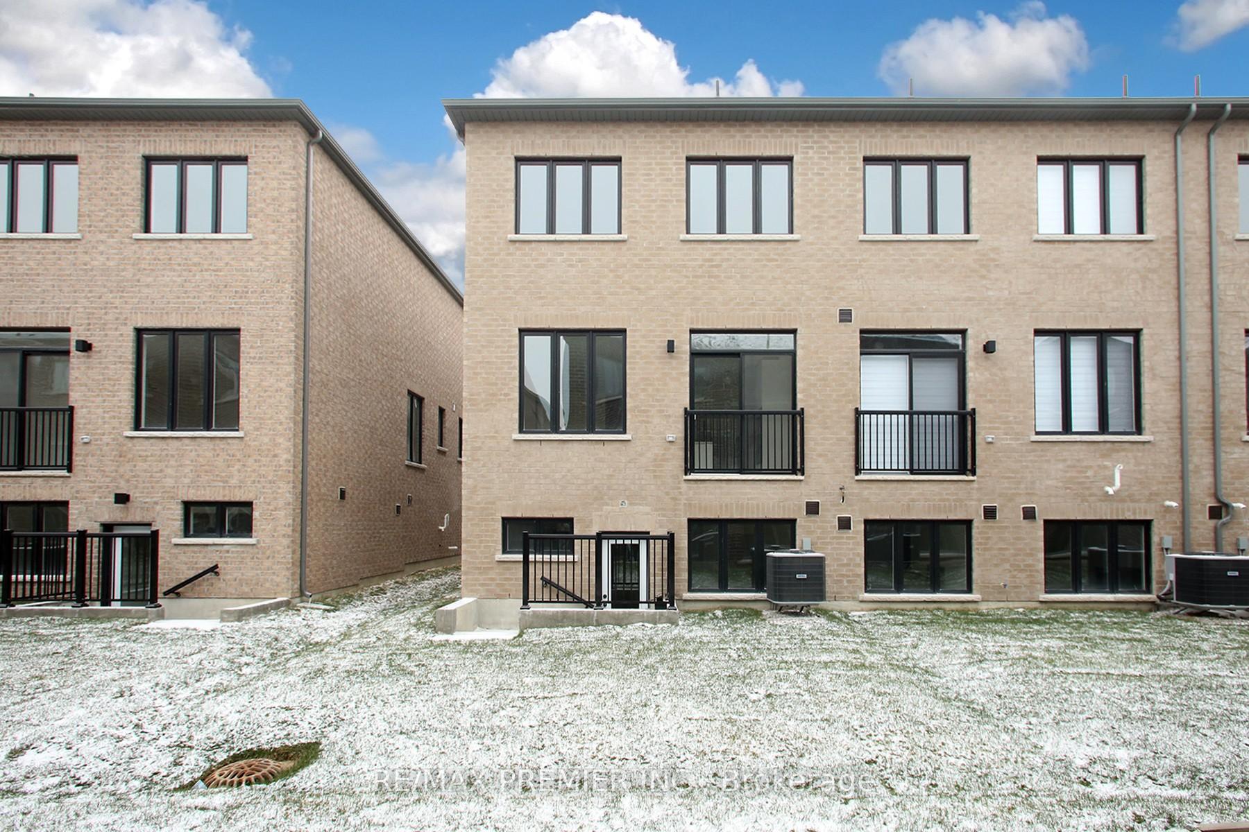 Photo 20 of 81 Kinloss Street, Vaughan, Kleinburg — HOMEH