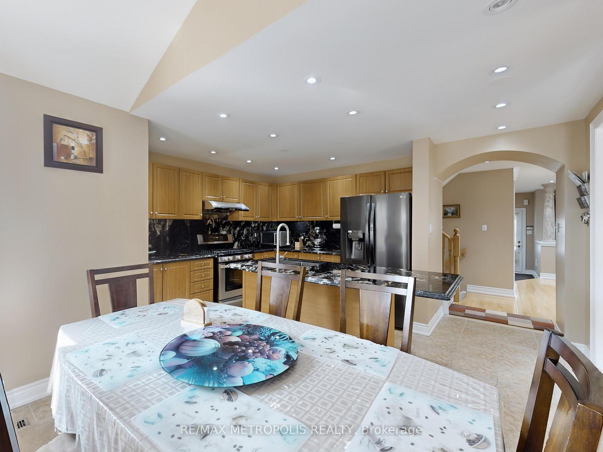 Photo 20 of 263 Greenwood Drive, Essa, Angus — HOMEH