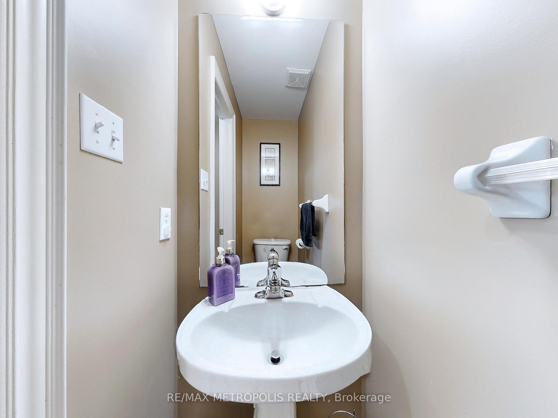 Photo 25 of 263 Greenwood Drive, Essa, Angus — HOMEH