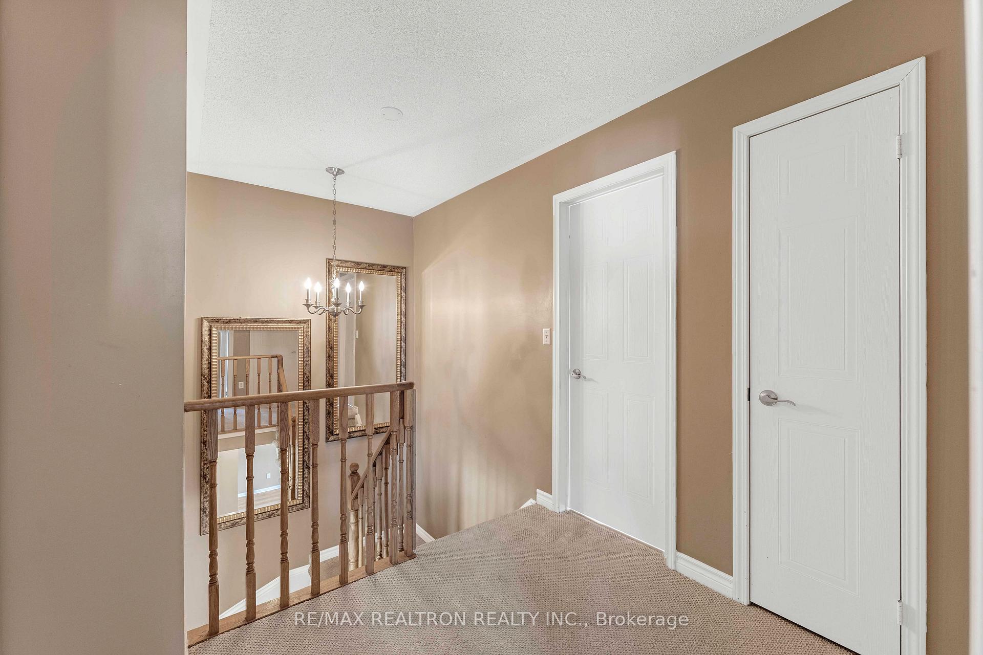 Photo 23 of 34 Aikens Crescent, Barrie, Holly — HOMEH
