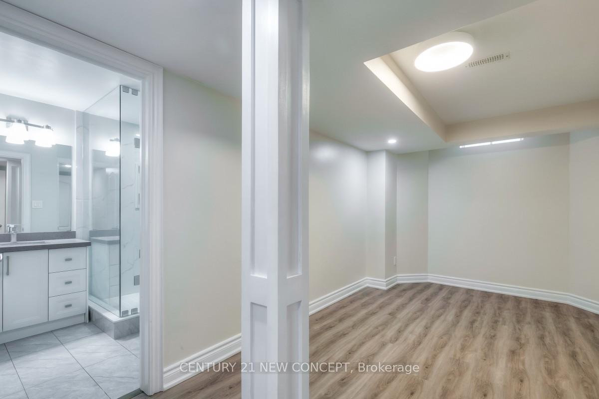 Photo 15 of Unit Bsmt, 1605 Seguin Square, Pickering, Amberlea — HOMEH