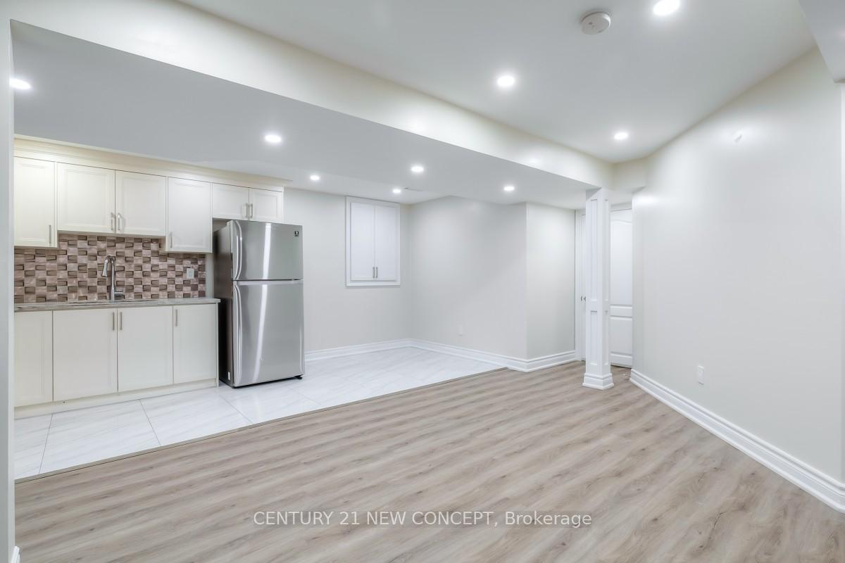 Photo 11 of Unit Bsmt, 1605 Seguin Square, Pickering, Amberlea — HOMEH