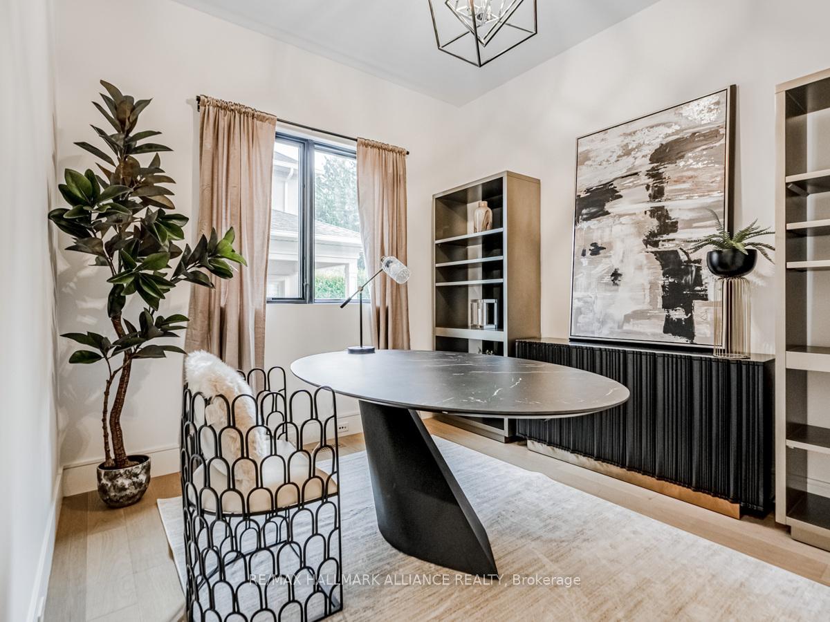 Photo 9 of 348 Winston Road, Oakville, West — HOMEH