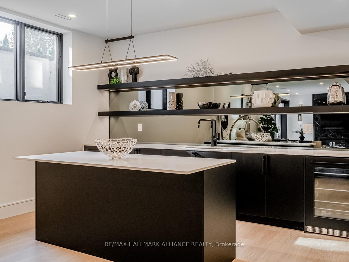 Photo 29 of 348 Winston Road, Oakville, West — HOMEH