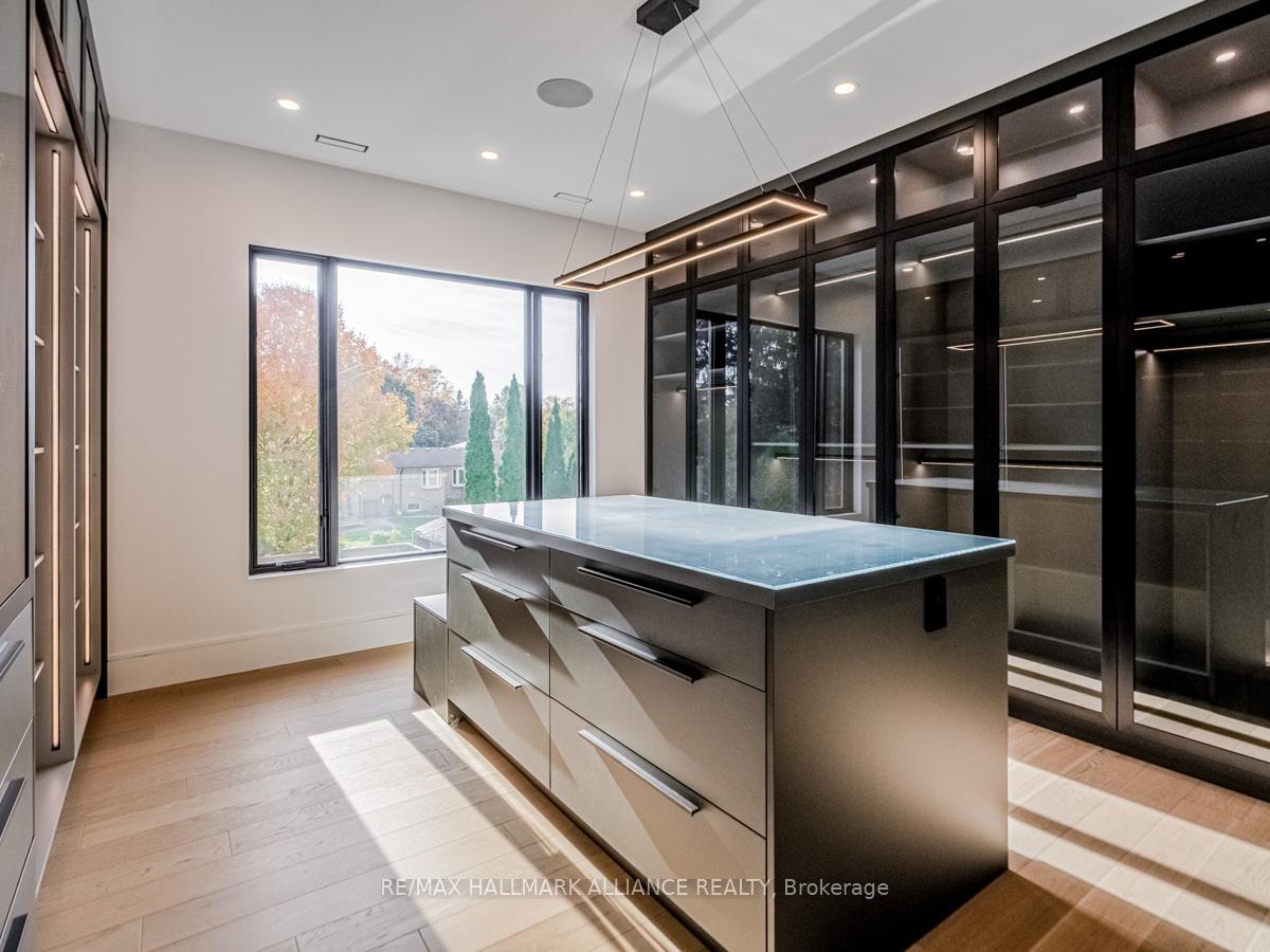 Photo 37 of 348 Winston Road, Oakville, West — HOMEH