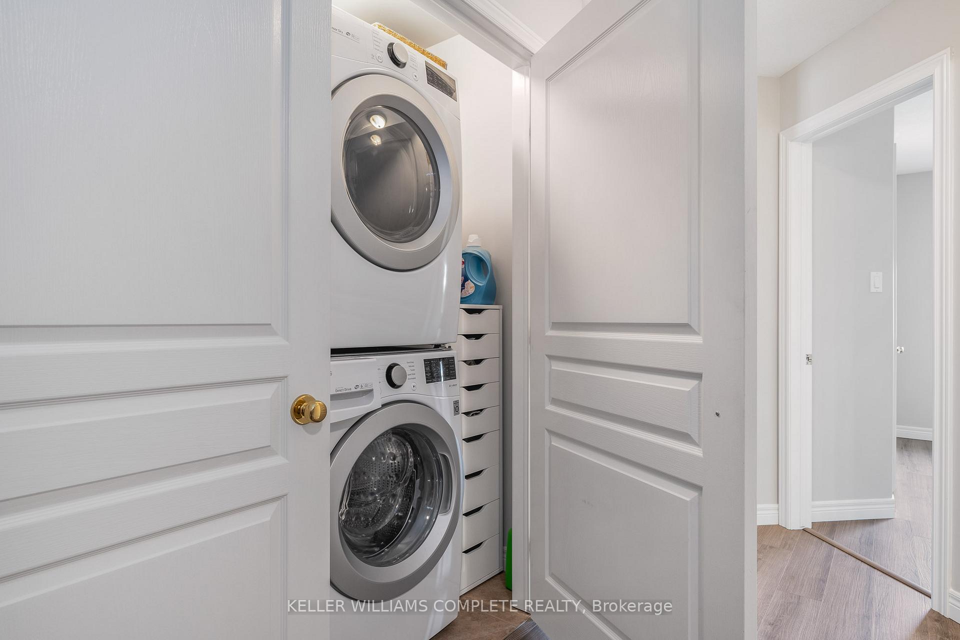 Photo 25 of 72 Windwood Drive, Hamilton, Binbrook — HOMEH