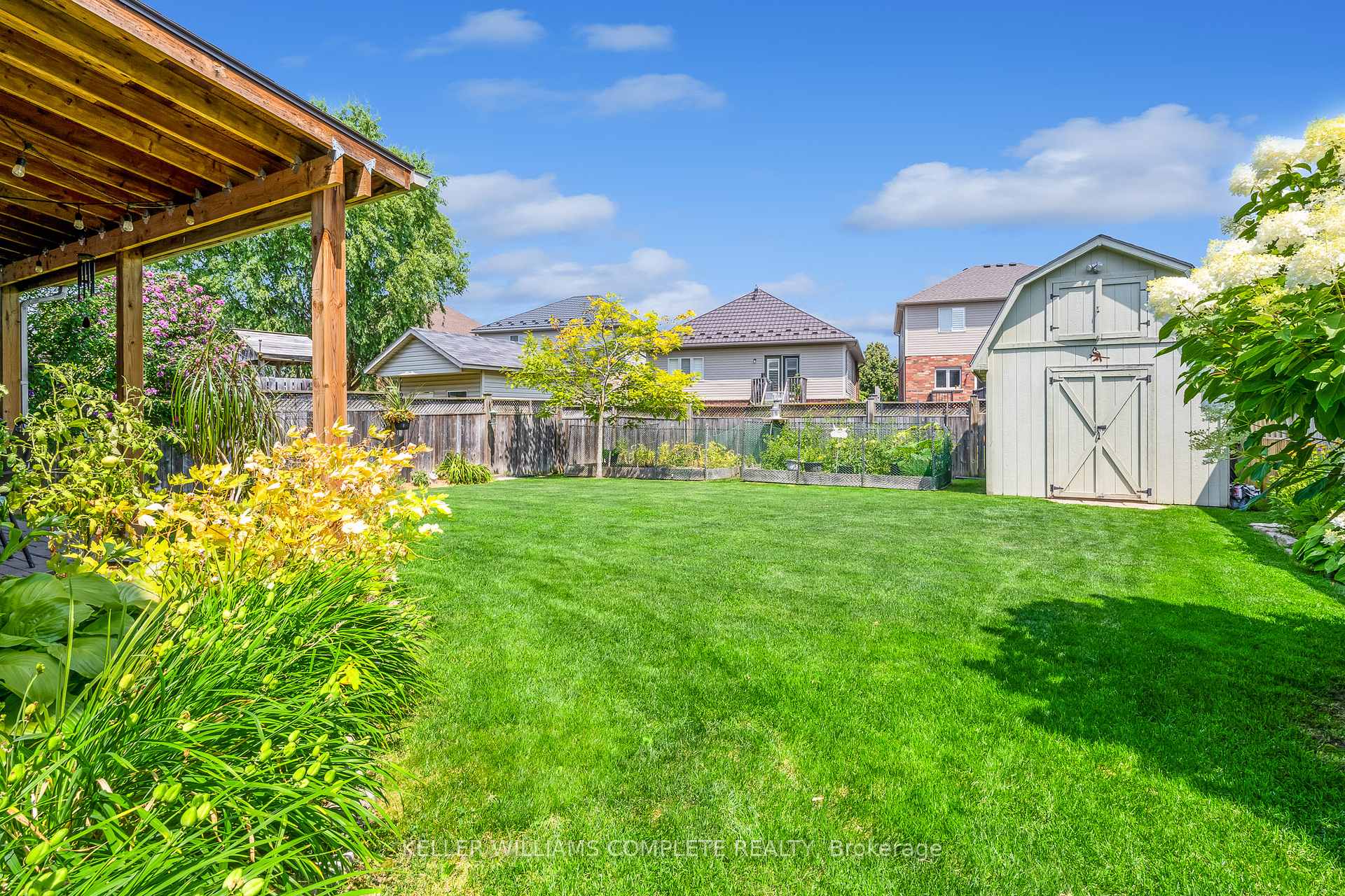 Photo 36 of 72 Windwood Drive, Hamilton, Binbrook — HOMEH