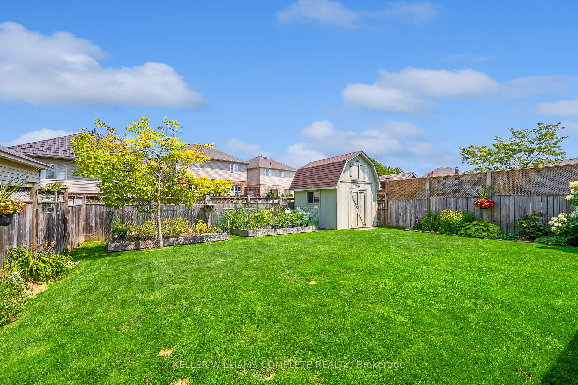 Photo 35 of 72 Windwood Drive, Hamilton, Binbrook — HOMEH