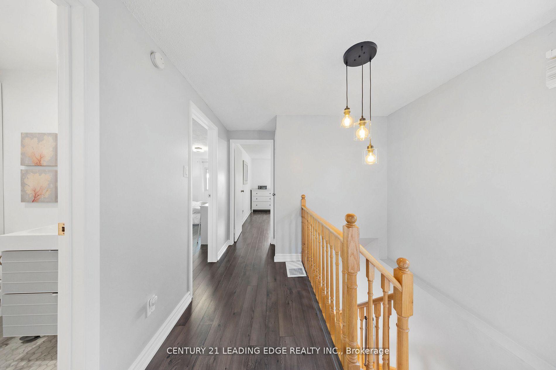 Photo 13 of 47 Peachtree Place, Vaughan, Glen Shields — HOMEH