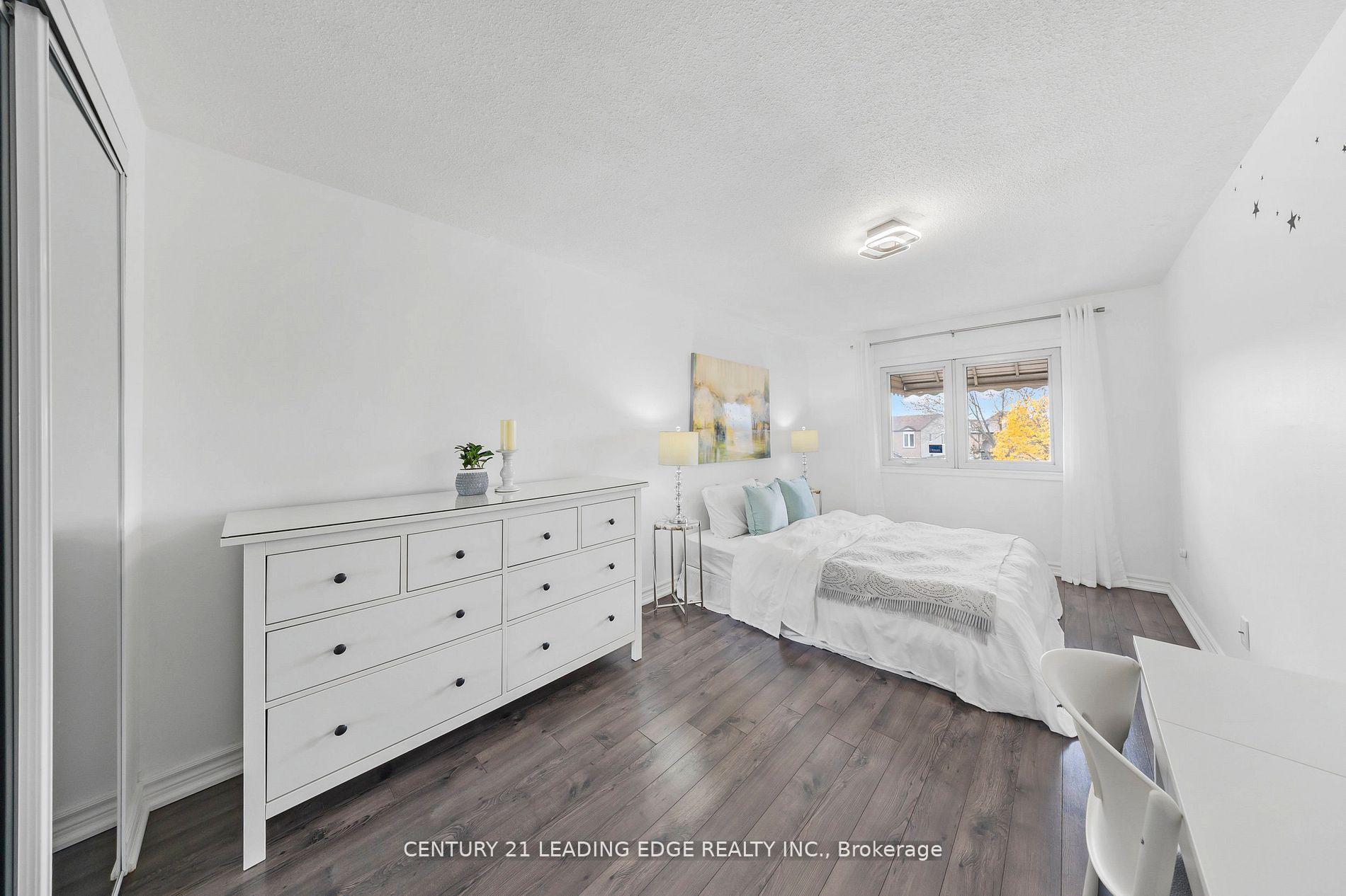 Photo 22 of 47 Peachtree Place, Vaughan, Glen Shields — HOMEH