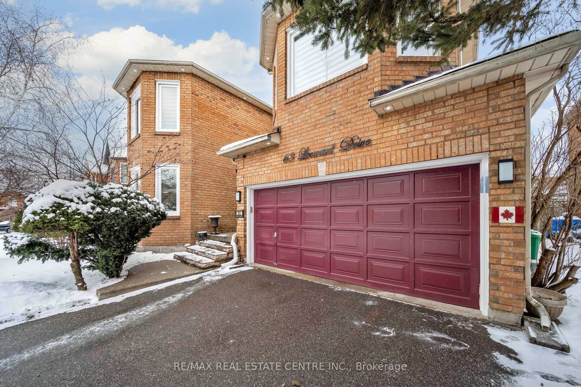 Photo 6 of 63 Leeward Drive, Brampton, Westgate — HOMEH