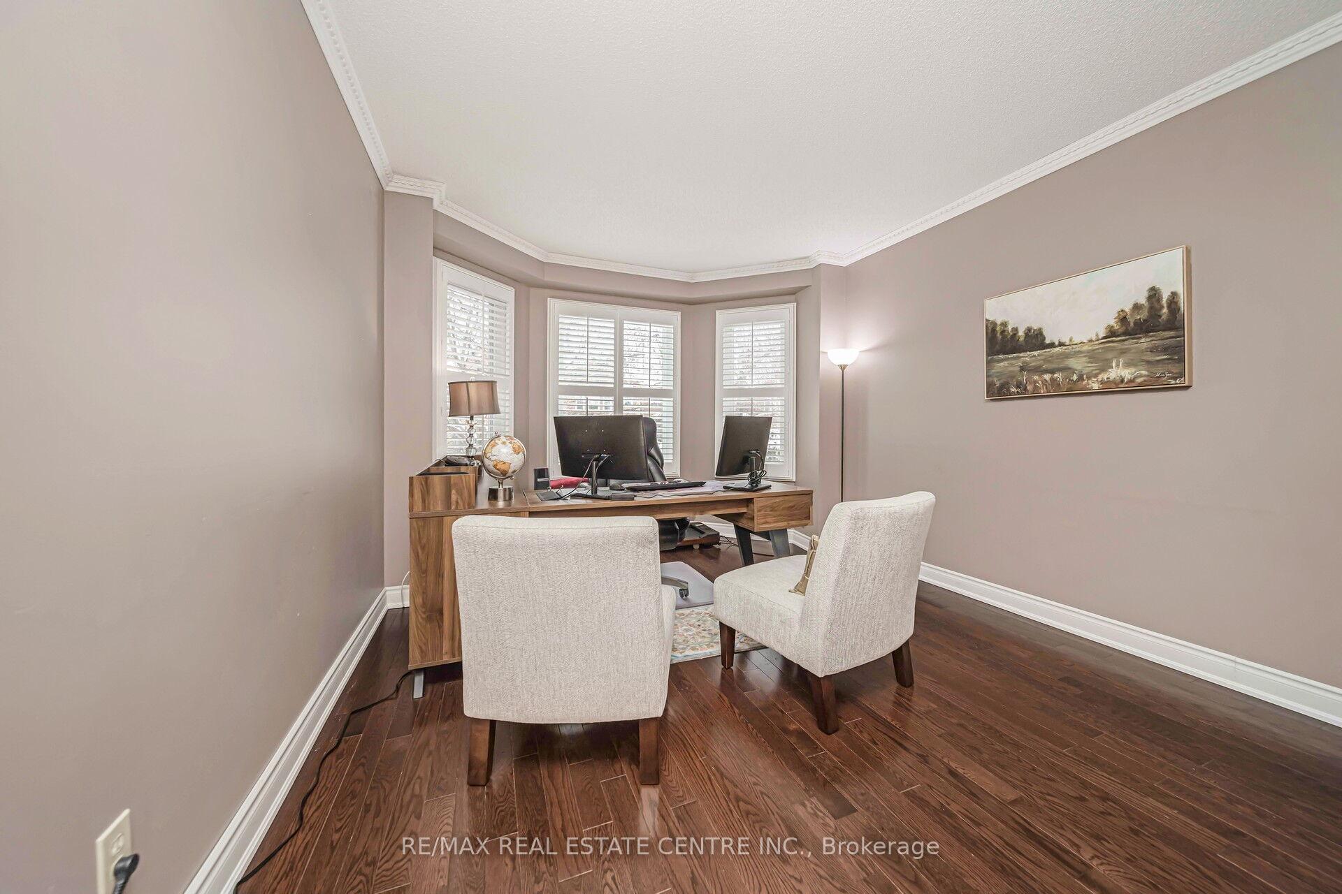 Photo 14 of 63 Leeward Drive, Brampton, Westgate — HOMEH