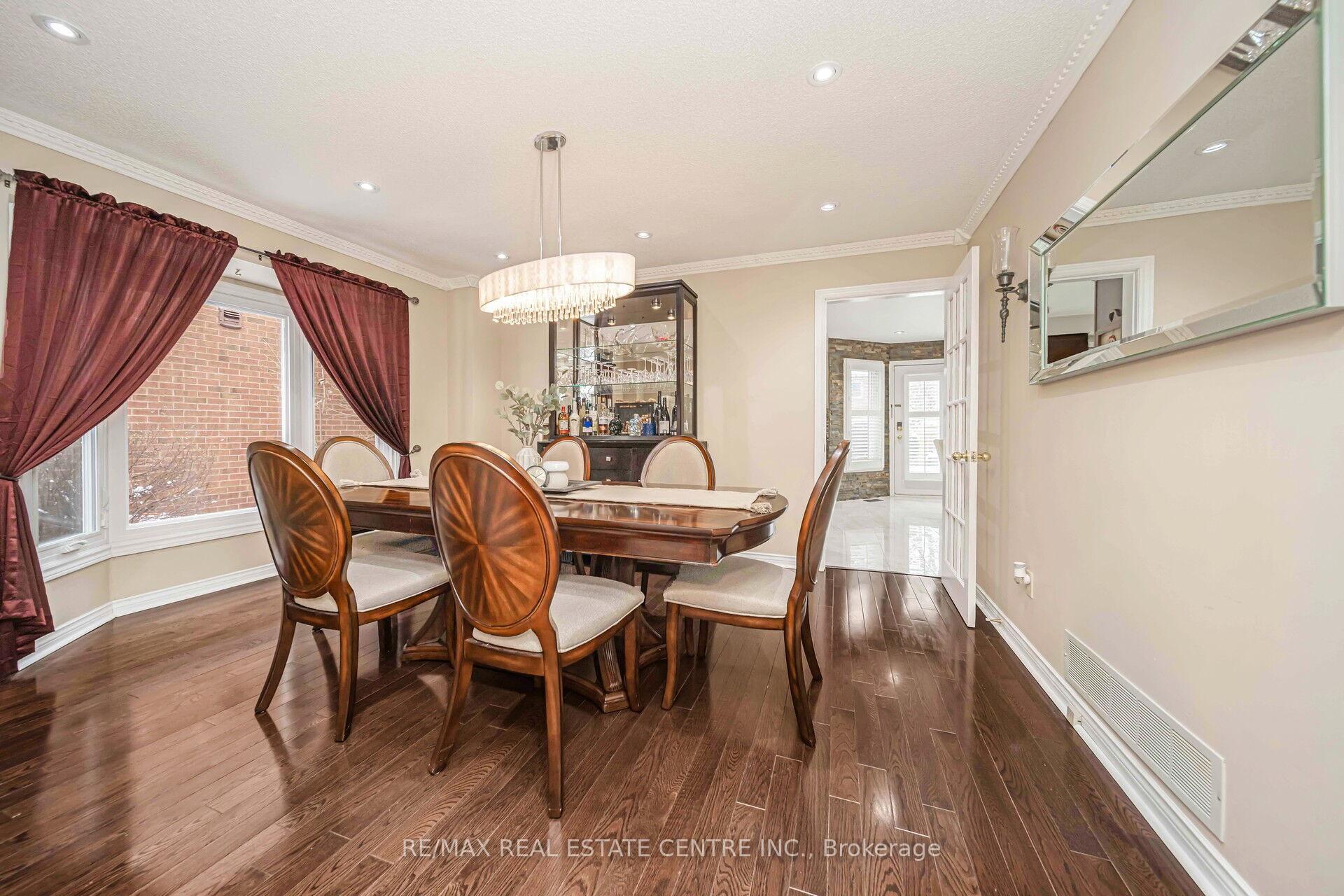 Photo 7 of 63 Leeward Drive, Brampton, Westgate — HOMEH