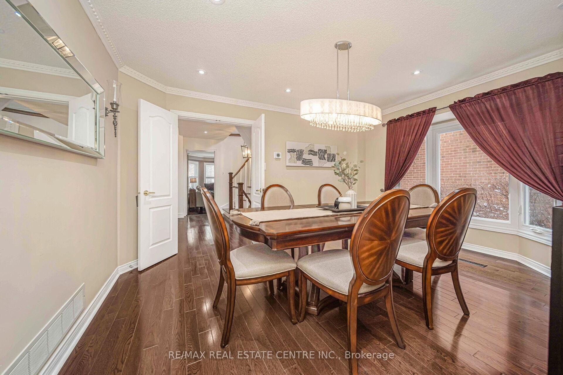 Photo 26 of 63 Leeward Drive, Brampton, Westgate — HOMEH