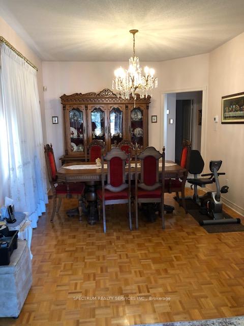 Photo 7 of 31 Coalbrook Court, Vaughan, East Woodbridge — HOMEH