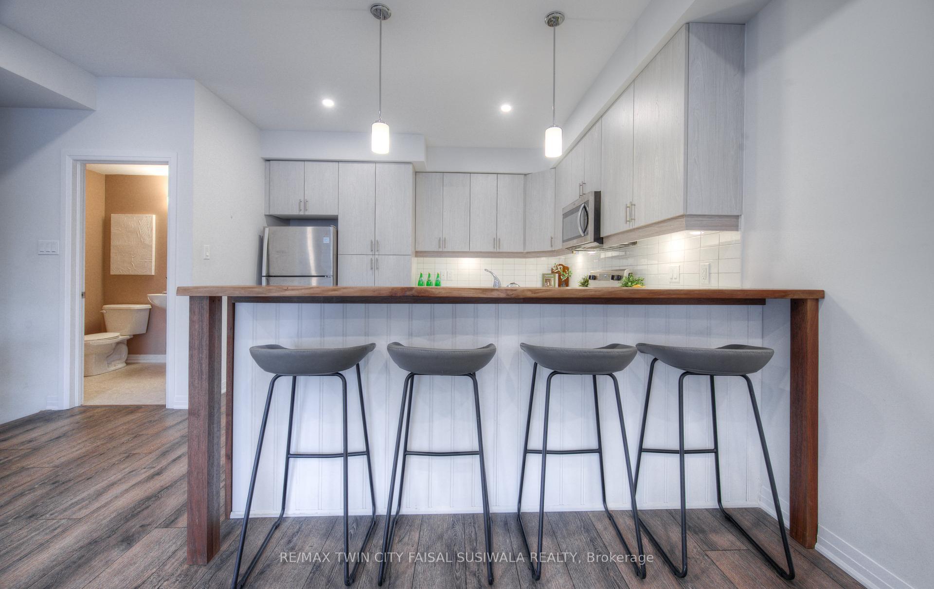 Photo 8 of Unit 32, 51 Sparrow Avenue, Cambridge — HOMEH