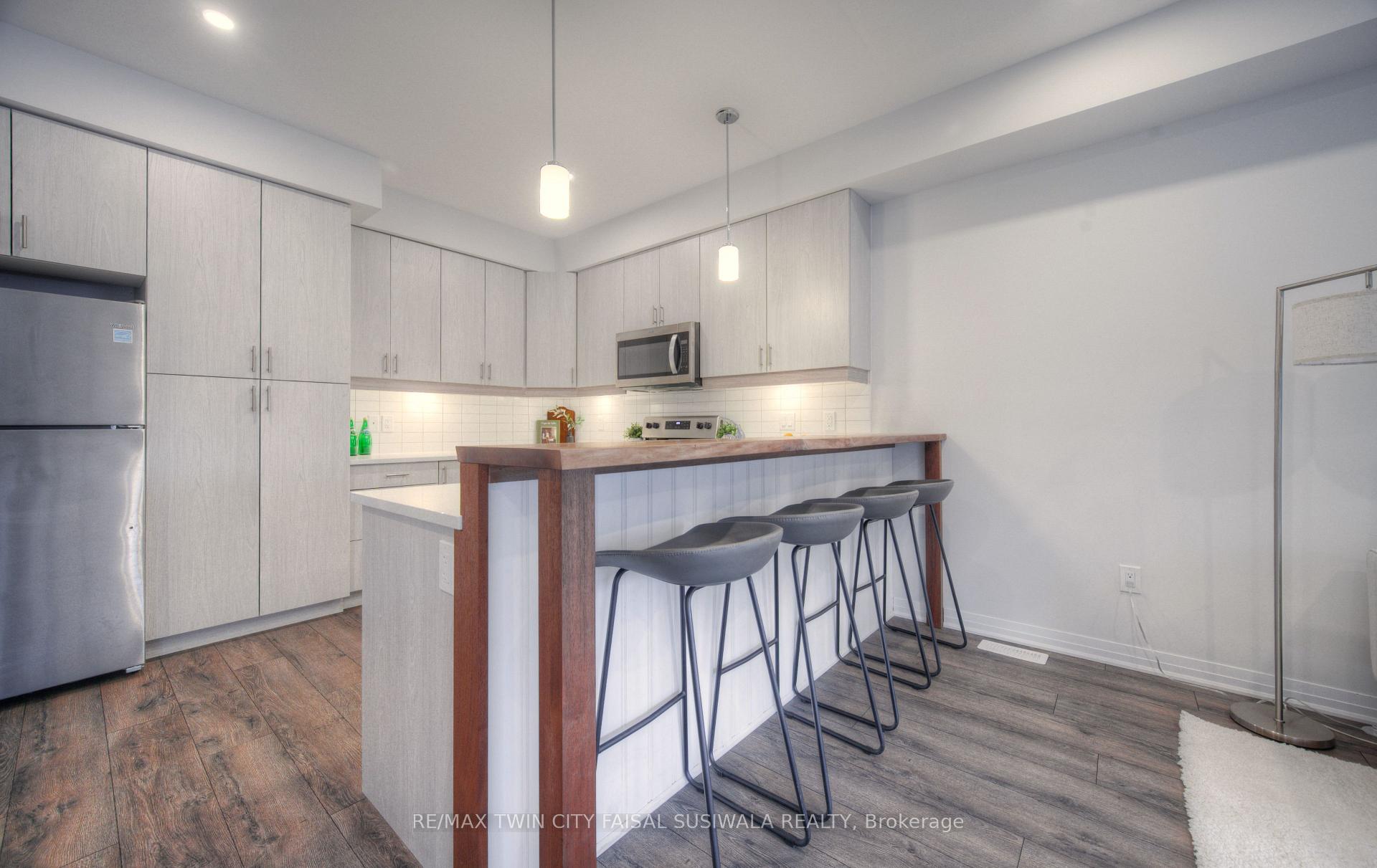 Photo 14 of Unit 32, 51 Sparrow Avenue, Cambridge — HOMEH