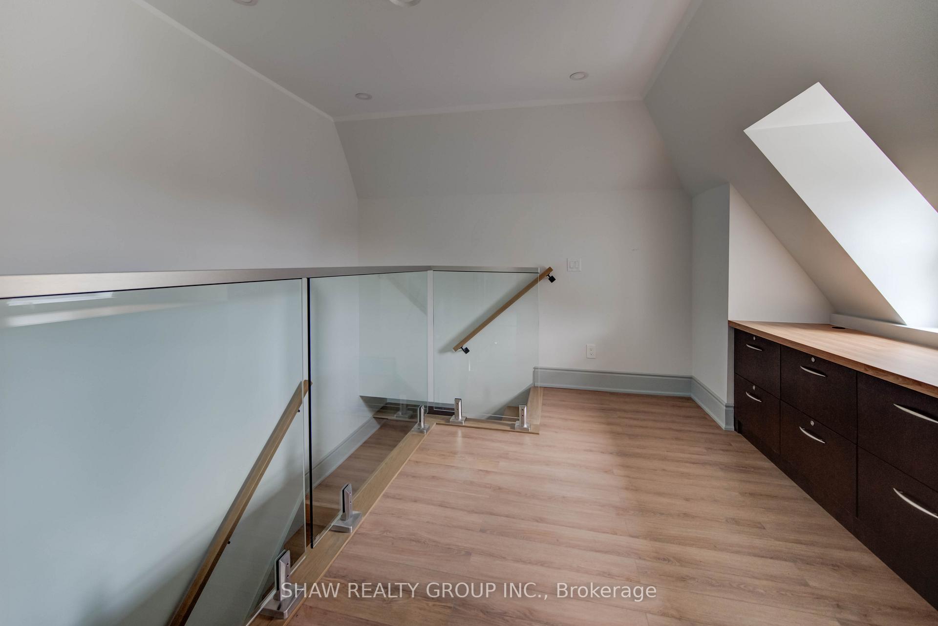 Photo 4 of Unit D, 706 Queenston Road, Cambridge — HOMEH
