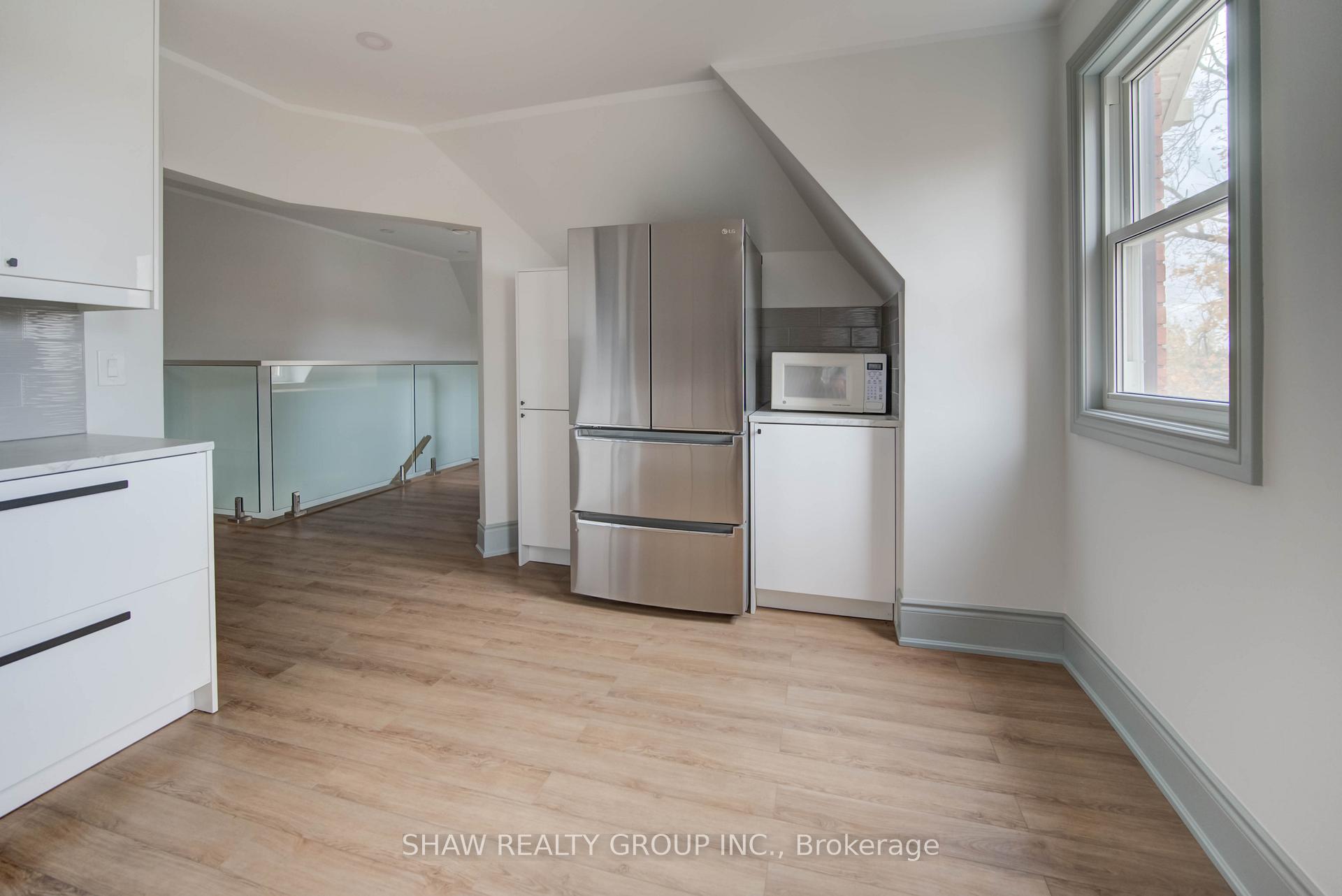 Photo 10 of Unit D, 706 Queenston Road, Cambridge — HOMEH