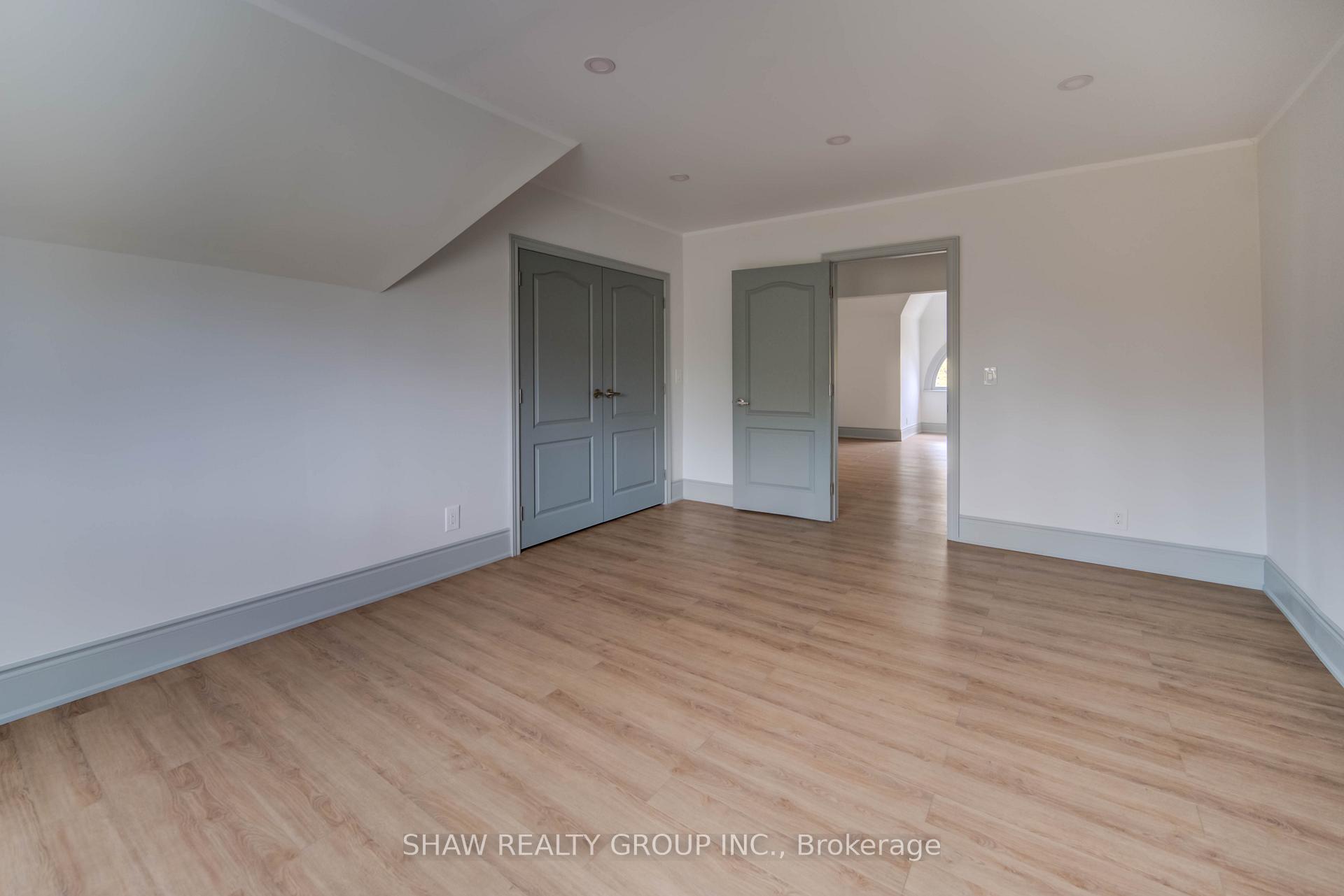 Photo 20 of Unit D, 706 Queenston Road, Cambridge — HOMEH